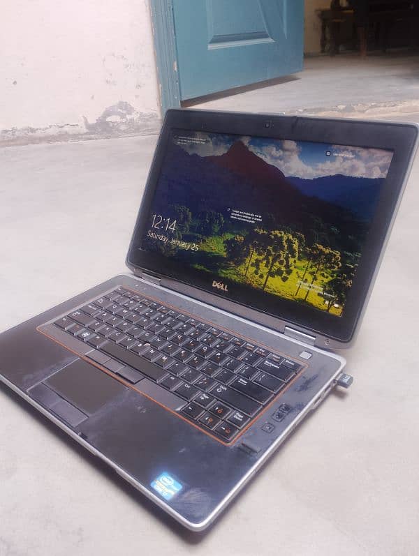 LAPTOP 3