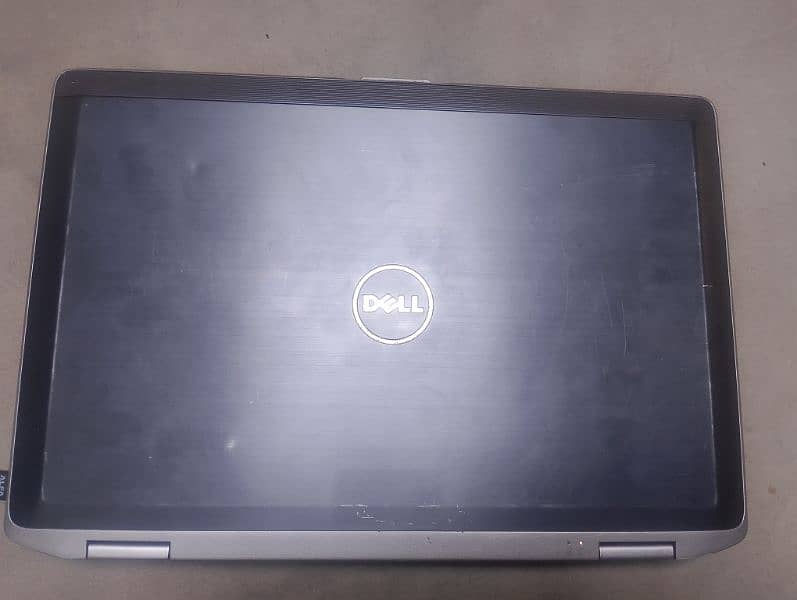 LAPTOP 4