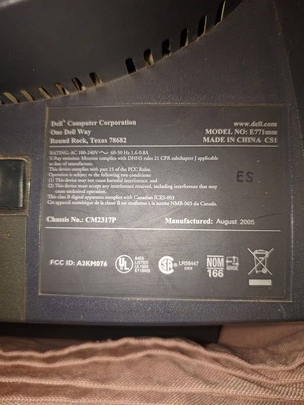 Dell CRT monitor 7