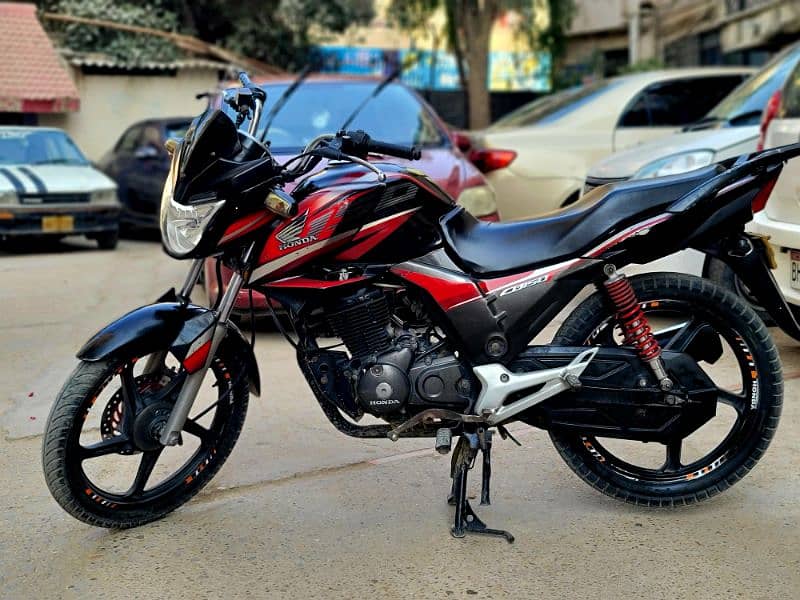 Honda CB150F 2018 1st Owner well maintained 0*3*3*4*2*0*7*7*8*5*3 6