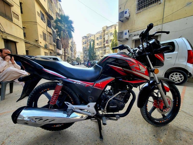 Honda CB150F 2018 1st Owner well maintained 0*3*3*4*2*0*7*7*8*5*3 17