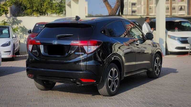 Honda Vezel 2016 11