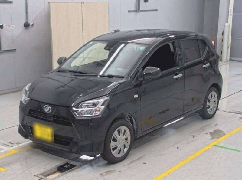 Daihatsu Mira 2021 3