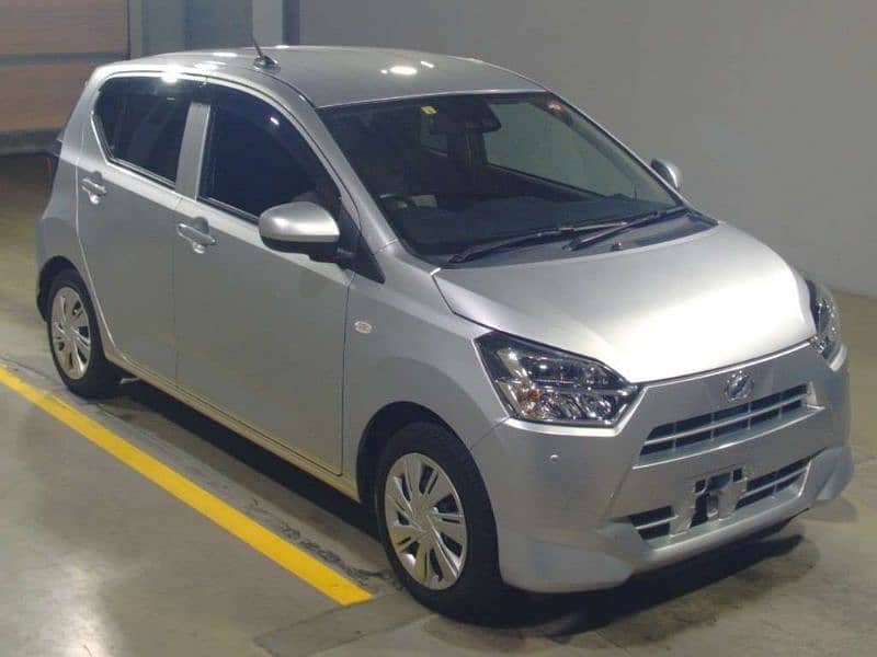 Daihatsu Mira 2021 8