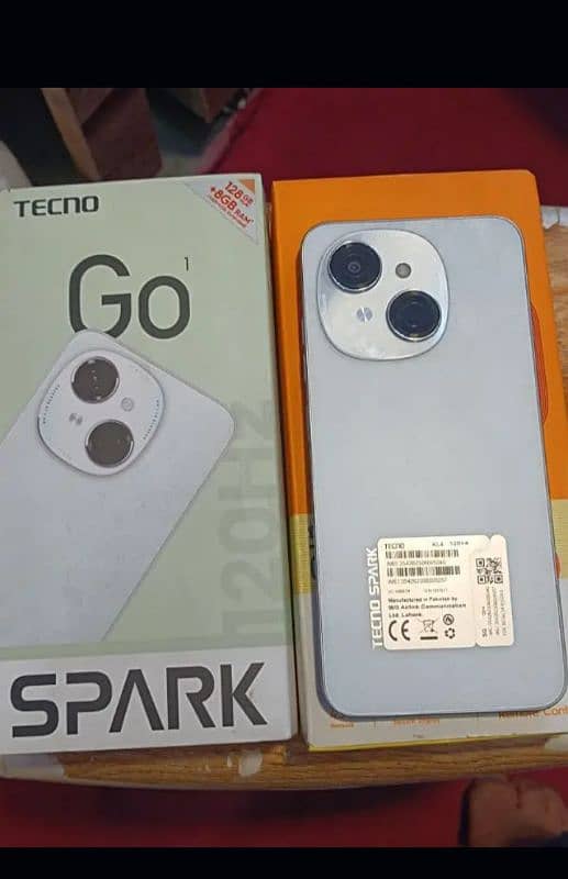 Tecno spark go 1 full fresh set 10/10 8 128 0