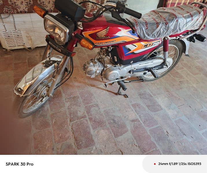 Honda CD70 2025 0