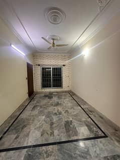 Room for rent location walyat homes 1bed bath kichan open teras bijli miter seprat tanks sperat for bachelor for family available