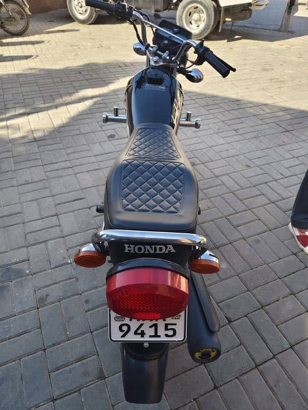 *Honda CG 125 Special Edition Model 2023[TOTAL GENIUN] 6