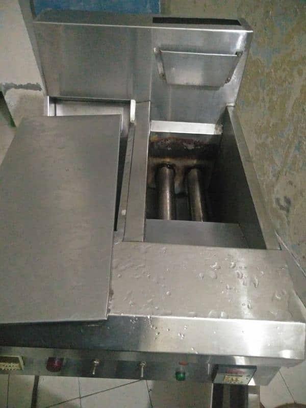 16 litter fryer bohat achy steel may 0