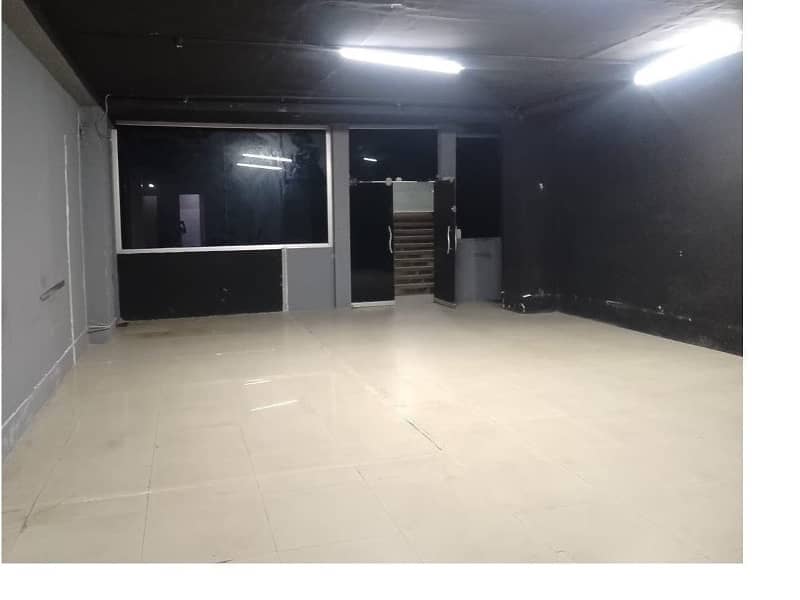 Area 700 Square Feet Office Available For Rent Real Pictures In Main Boulevard Road Gulberg 3 Lahore 3