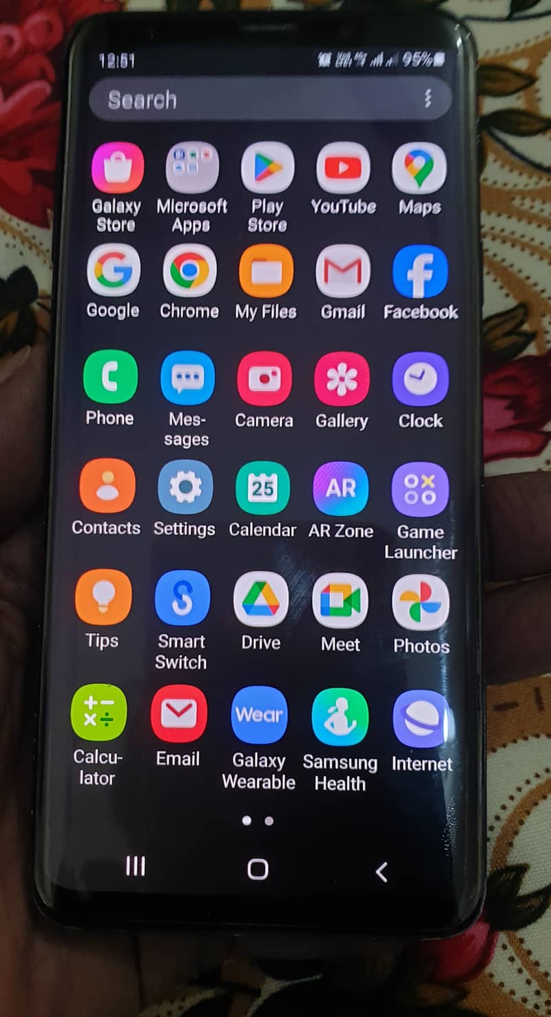 Samsung Mobile S9 Plus 3