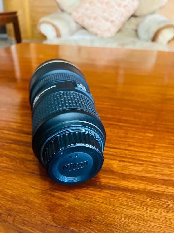 Nikon AF-S NIKKOR 14-70mm 1-2.8E ED N VR Lense 2