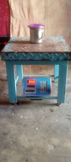 300 Kg scale for salle