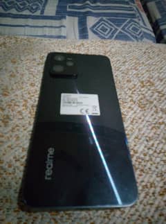 realme C35