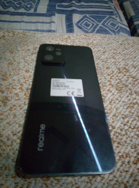 realme C35 0