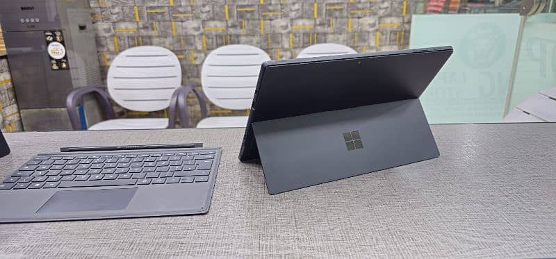 Microsoft Surface Pro 7 Core i5 10th Generation 15