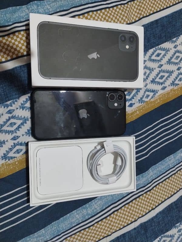 iphone 11 jv 64gb 15 days used 2