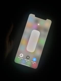 xs max 03704918088