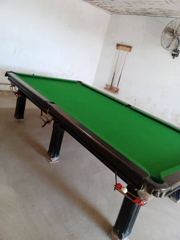 Snooker table 5/10 for sale 2