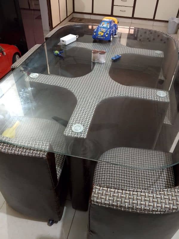 6 seater dinning table 1