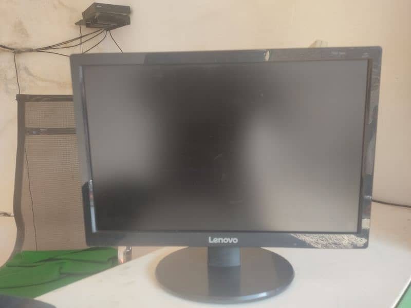 LCD Lenovo  21" 0