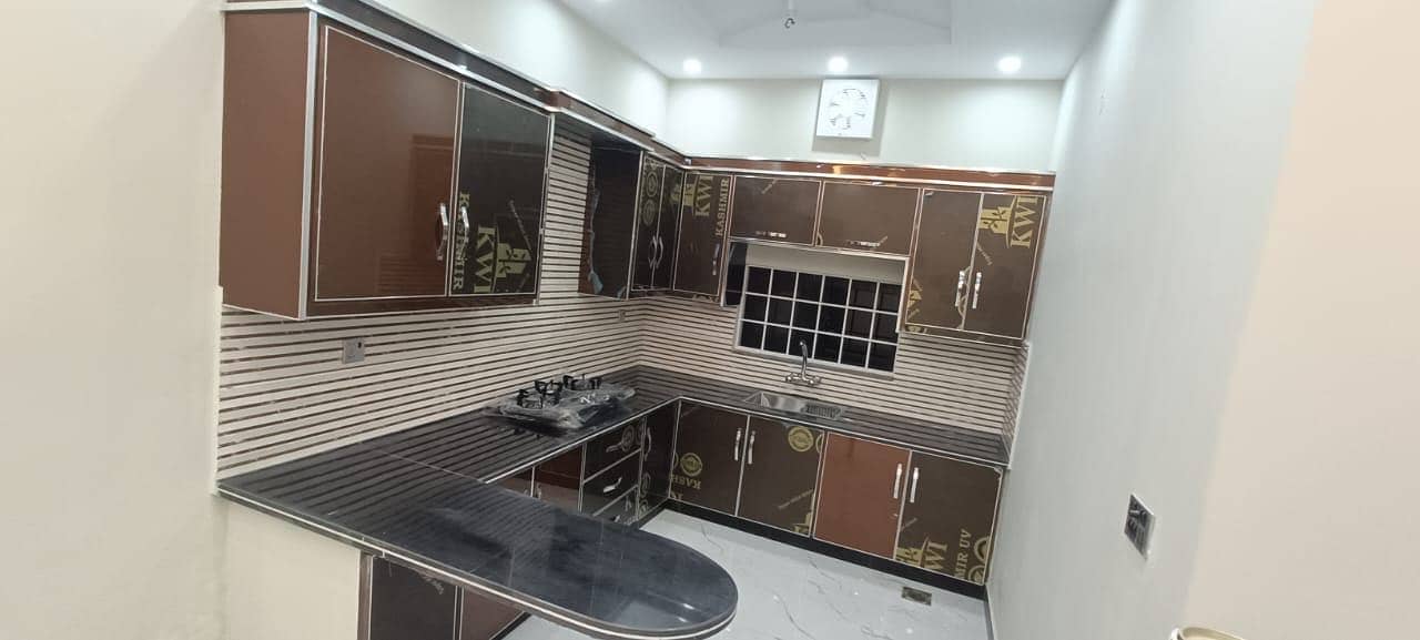 5 Marla Brand New House For Sale At 40ft Road 22