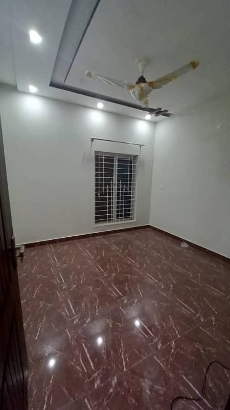 5 marla Brand New House For Rent at Etihad Town Phase 1 Lahore 4