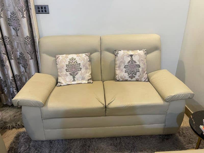 Sofa set for sale 0