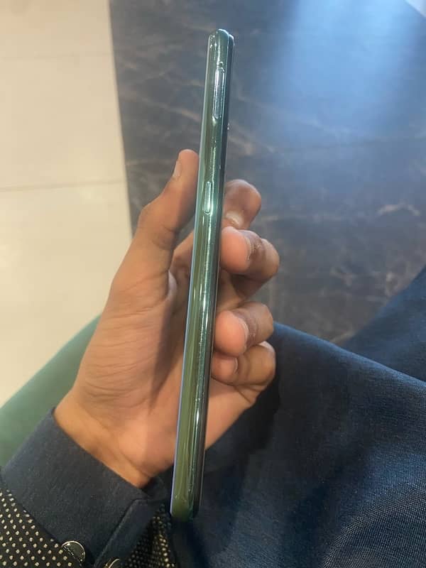 vivo s1 8/258gb 10/10 condition Pta approved only mobile 1