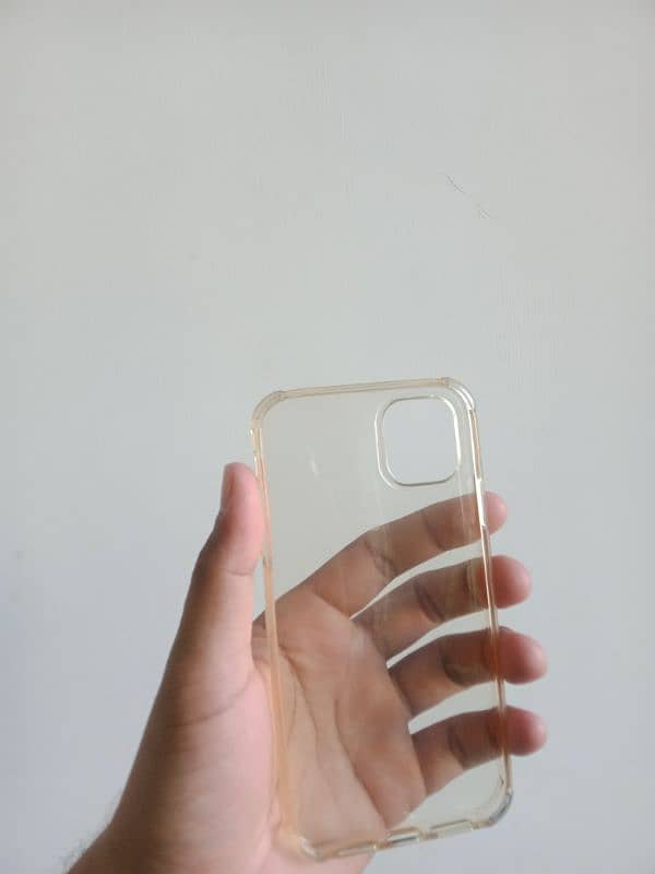 i phone 11 cases used like New available in reason able price 9