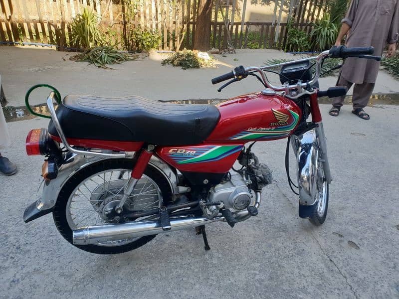 Honda CD70 2017 4