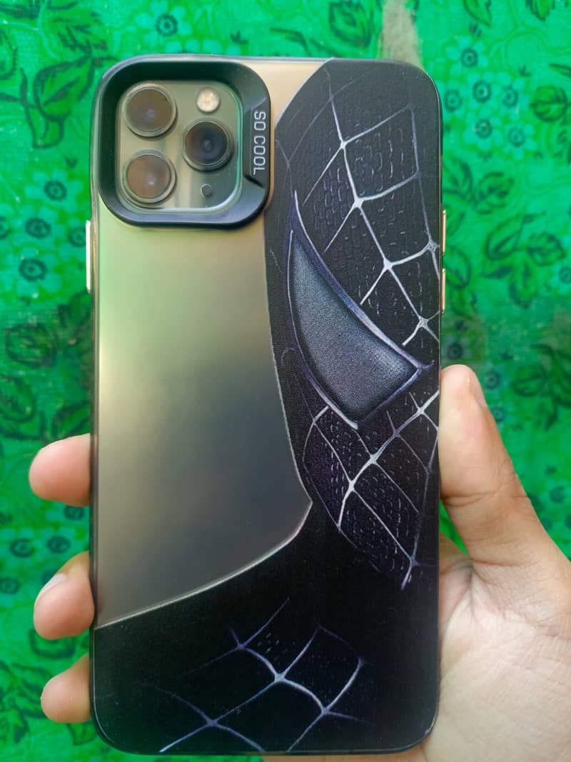 Iphone 11 pro max PTA APPROVED 0