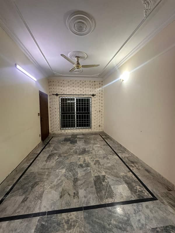 Chaklala scheme 3 madni town double unit house 1