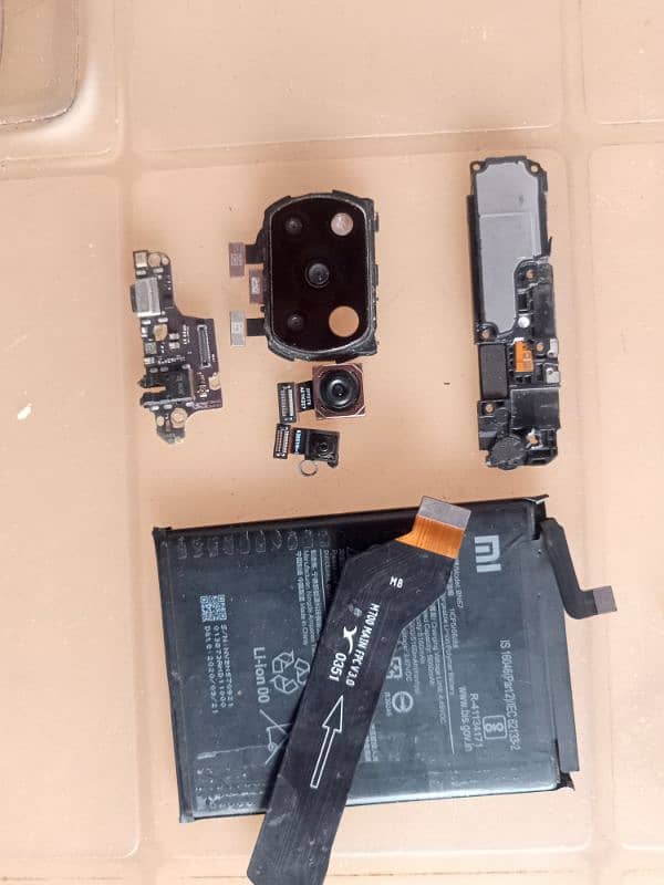 orignal mi 10T and poco x3 parts available 0