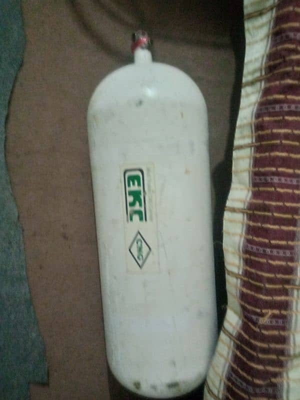 CNG Kit And cylinder For Sell 3