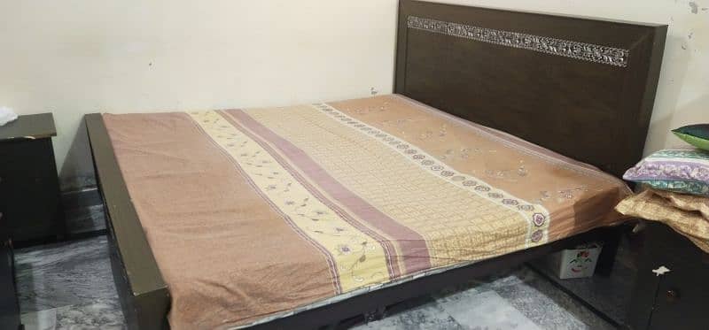 double bed with side tables / king size bed / without mattress 2