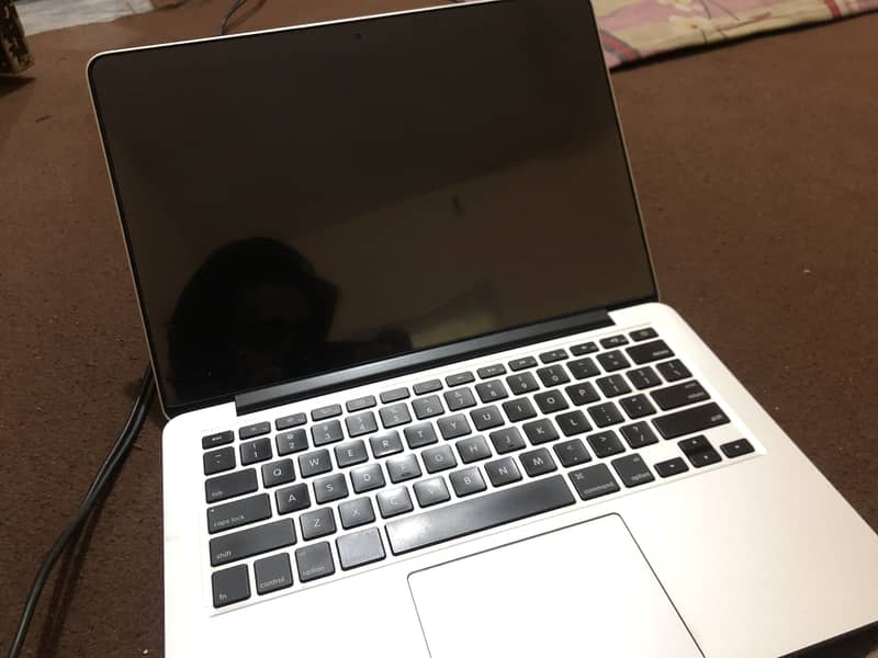 Mac book pro 2015 (8-256) 1