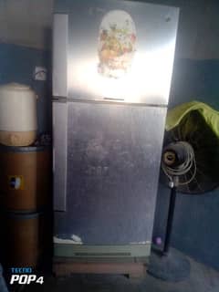 pel fridge in good condition