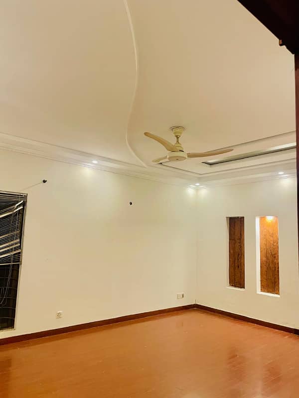 1 Kanal Beautiful House for Rent in DHA Phase 1 0