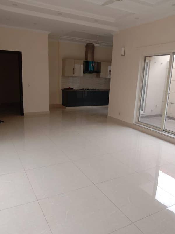 1 Kanal Beautiful House for Rent in DHA Phase 1 6