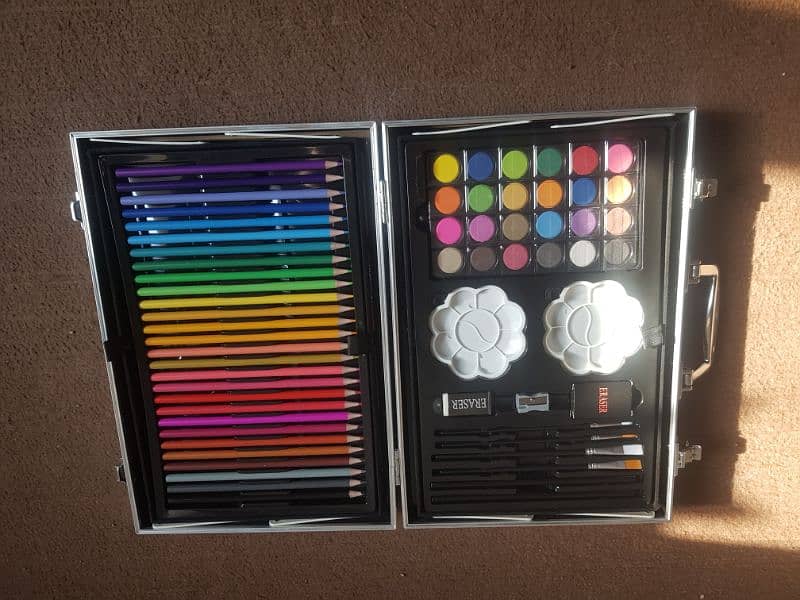 Universe expert painting kit in brand new condition no use 3