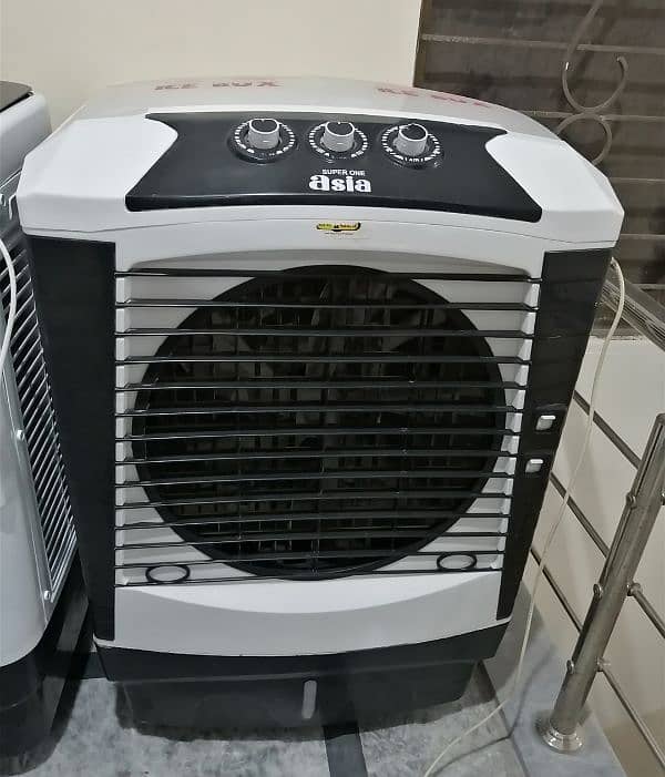 Air cooler Frist Hand use with warranty 13