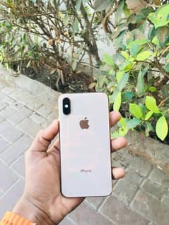 iPhone XS