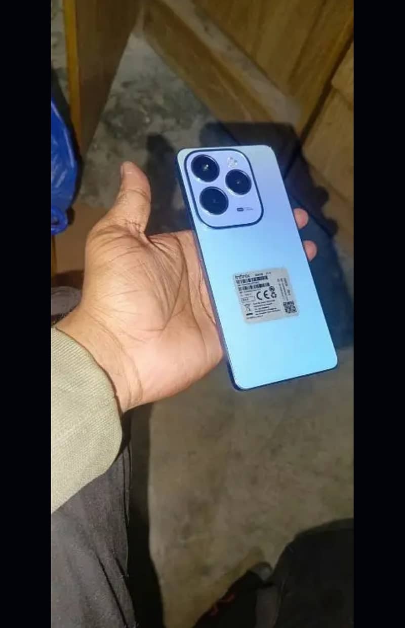 Infinix Hot 40 in mint condition 2