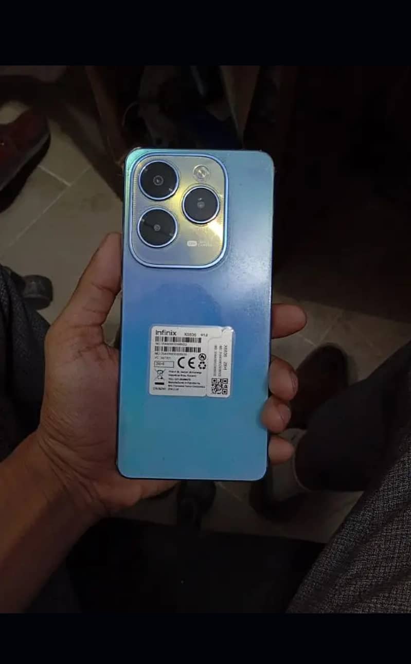 Infinix Hot 40 in mint condition 5