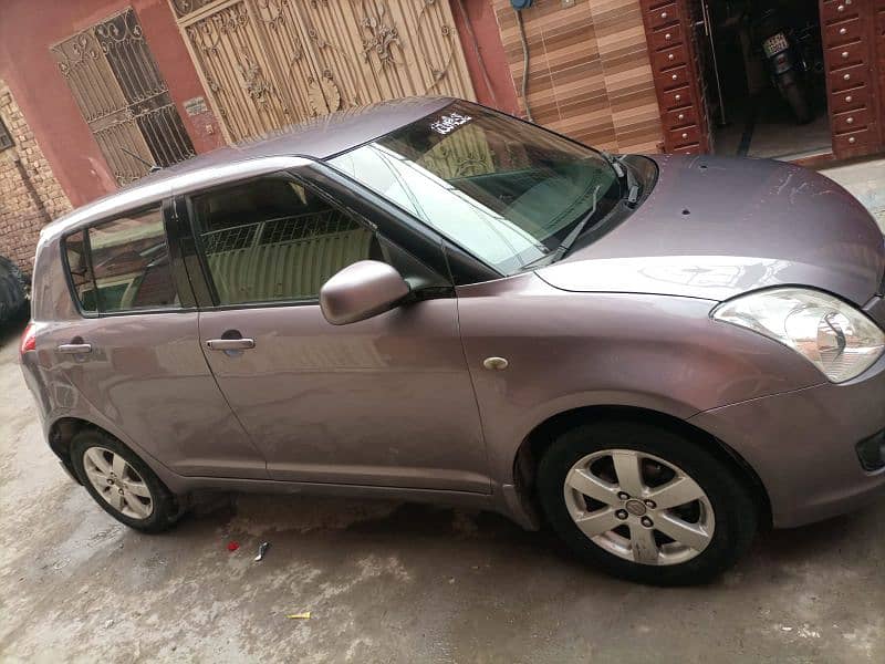 Suzuki Swift 2010 1