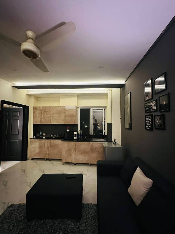 1 Bed Luxurious Fully Furnished Apartment For Rent 8