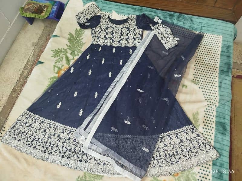 navy blue heavy maxi,along with dupatta 0