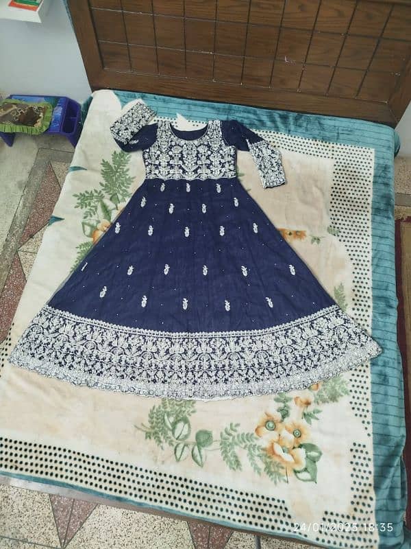 navy blue heavy maxi,along with dupatta 1