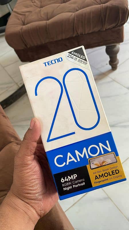 Tecno Camon 20. (16/256) 0